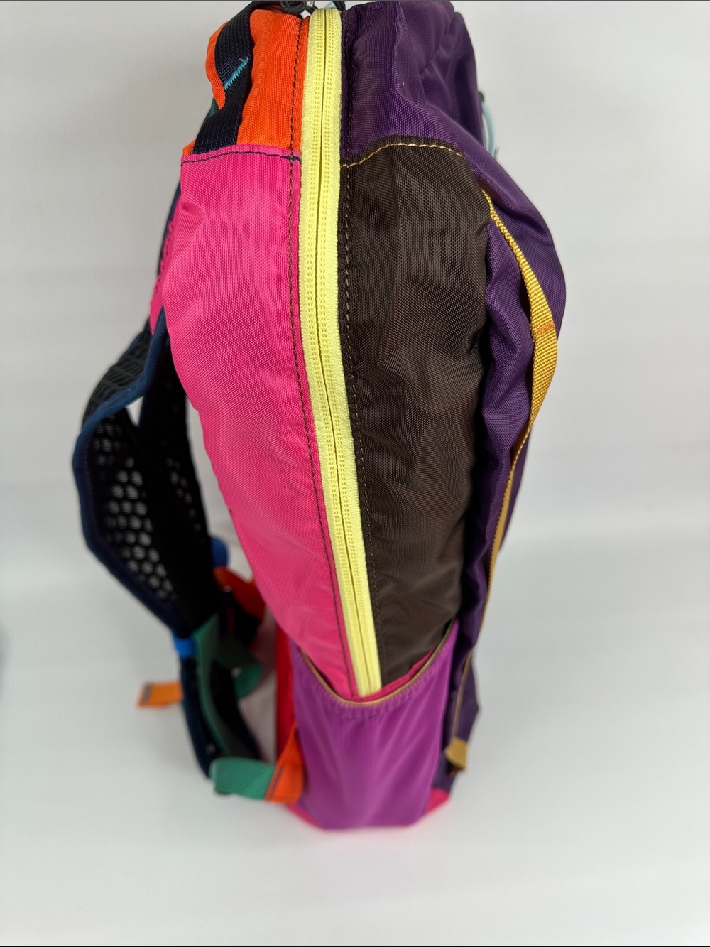 Cotopaxi Batac Del Día 16L Backpack One-of-a-Kind Multicolor Lightweight Daypack - Picture 4 of 6